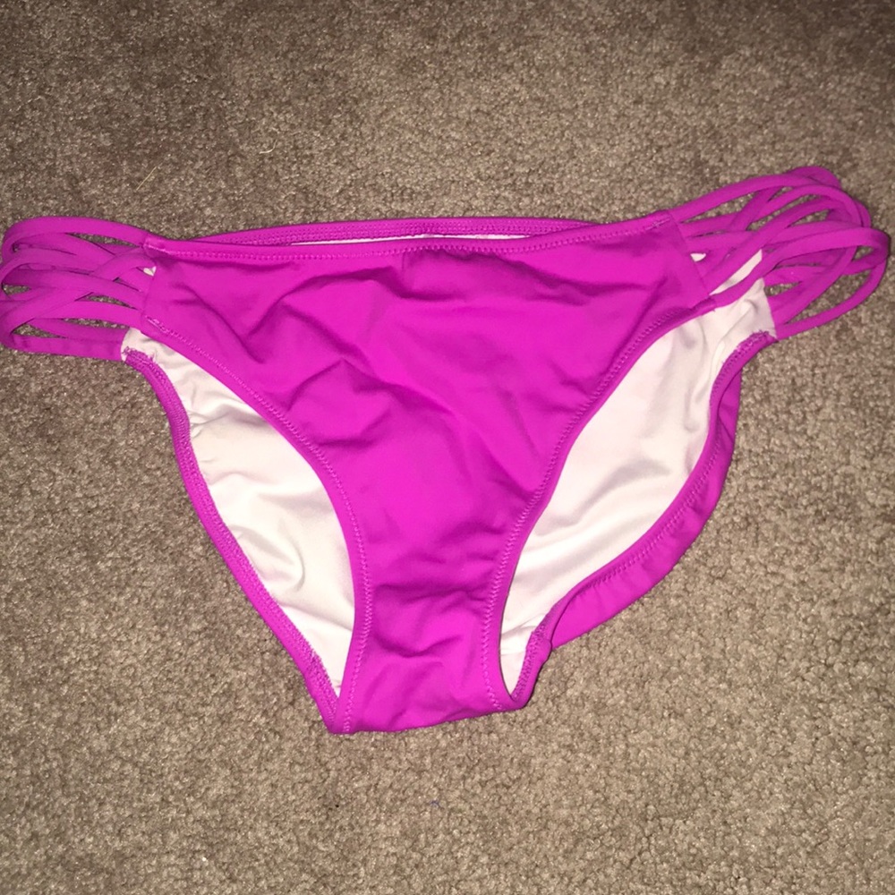 NWOT size medium, purple vs bikini bottoms
